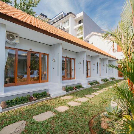 Pondok Puspa Sumekar Семиньяк Экстерьер фото